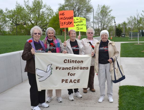 15357 - Postville Rally 5-10-13 1_crop_868_666